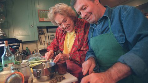 At 81, the celebrity chef has just published his 32nd cookbook, as well as another book of hand-painted dinner-party menus. Food Documentaries, Amazon Prime Shows, Jacque Pepin, Tv Chefs, Culinary Art, Dinner Party Menu, Tv Food, Canadian Food, Shows And Movies