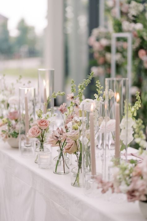 Rose Bridesmaids Dresses, Roof Top Wedding, Pastel Candles, Bud Vases Wedding, Dusty Pink Weddings, Pink Wedding Decorations, Pink And White Weddings, Light Pink Wedding, Pink Wedding Theme