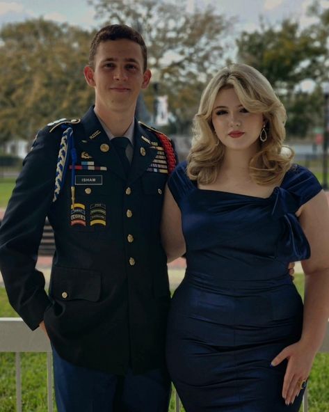 military ball 2024 Military Ball Aesthetic, Military Ball Dresses Army Evening Gowns, Navy Ball Dress Military, Military Husband Aesthetic, Military Ball, Ball Aesthetic, Ball Gowns