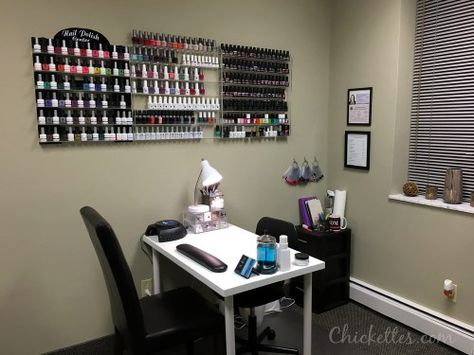 Nail Station Organization & Setup Tiny Nail Room Ideas, Nail Business Decor, Gel Polish Collection, At Home Nail Room Ideas, Nail Room Ideas Home Pink, Mini Nail Studio, Nail Office Ideas, Nail Room Ideas Home Small Modern, Nail Tech Room Ideas Luxury