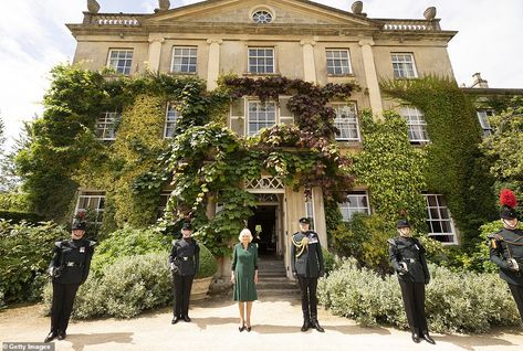 Highgrove House, Country Mansion, London Residence, Prince Charles And Camilla, Clarence House, Country Retreat, Royal Residence, Front Door Colors, Windsor Castle