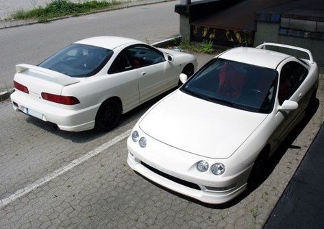 Cars For Teenagers, Honda Sports Car, Cheap Sports Cars, Honda Type R, Honda Integra, Car For Teens, Jdm Honda, Acura Cars, Honda Crx