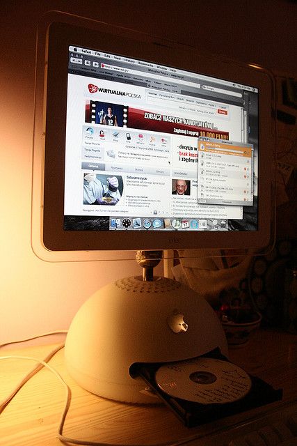 Apple iMac G4 Computer 2000s, Imac Computer Aesthetic, Old Apple Products, Imac G5, Purple Imac, 2000s Apple Computer, Imac G4, 2000 Aesthetic, Grunge Pictures