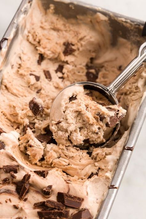 Alcoholic Ice Cream, Baileys Ice Cream, Bourbon Ice Cream, Wine Ice Cream, Blackberry Ice Cream, Walnut Ice Cream, Boozy Ice Cream, Ice Cream Maker Recipes, Mudslide