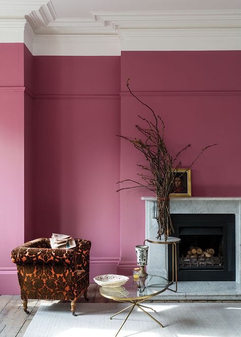 Named after the bright powder thrown during the Holi festival of colors in India, Rangwali has an absorbing depth of color achieved by adding a small dose of black pigment. Farrow Bal, Murs Roses, Farrow & Ball, Pink Paint Colors, Holi Festival Of Colours, New Paint Colors, Painting Carpet, Farrow And Ball Paint, Pink Living Room