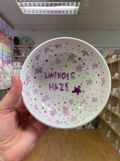 How cute is this Taylor Swift bowl that was painted by a customer!


Book onto our Young Swifties workshop: https://www.craftymonkeypotterypainting.com/event-details/young-swifties-pottery-painting-workshop-2024-08-19-10-30


#potterypainting #pyop #potterypaintingstudio #paintyourownpottery #stneots #cambs #cambridgeshire #creativeactivities #taylorswift #theerastour Taylor Swift Inspired Pottery Painting, Taylor Swift Pottery, Taylor Swift Pottery Painting, Ours Taylor Swift, Diy Pottery Painting, Paint Your Own Pottery, Painting Workshop, Painting Studio, Diy Pottery