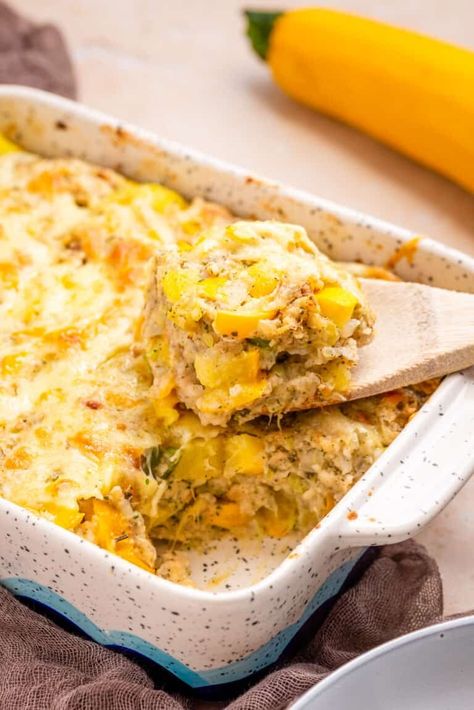 Squash Casserole with Stuffing - Urban Farmie Casserole Recipes With Stuffing, Squash Casserole With Stuffing, Recipes With Stuffing, Casserole With Stuffing, Squash Stuffing, Veg Casserole, Roasted Yellow Squash, Summer Squash Casserole, Hearty Recipes