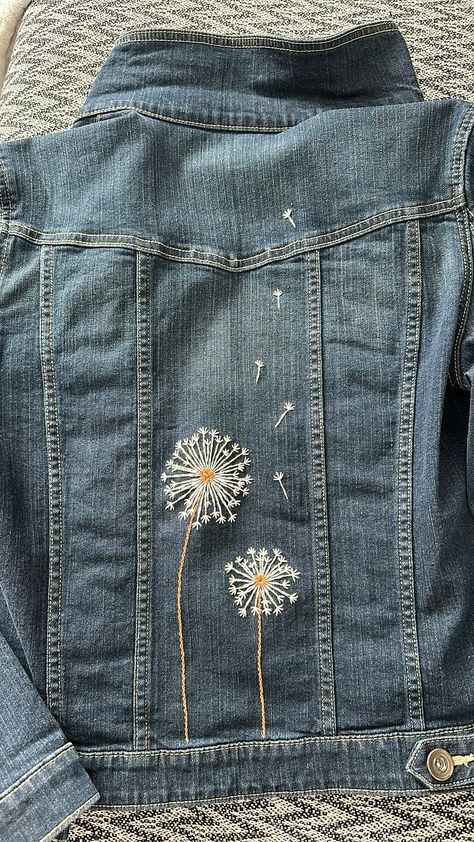 Embroidery Jeans Jacket Diy, Embroidery Designs Denim Jacket, Mindless Crafts, Jean Jacket Embroidery Ideas, Jeans Embroidery Ideas, Embroidery Dandelion, Dandelion Embroidery, Denim Jacket Embroidery, Embroidery Jeans Jacket