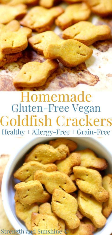 Goldfish Crackers Recipe, Homemade Goldfish, Homemade Goldfish Crackers, Grain Free Snacks, Healthy Crackers, Crackers Recipe, Dairy Free Snacks, Goldfish Crackers, Vegan Kids