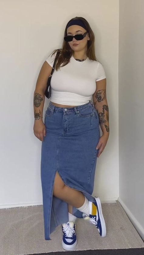 Size10 Fashion Outfit Ideas, Summer Theme Outfit Ideas, Everyday Spring Outfits Plus Size, Long Skirt Outfits For Summer Plus Size, Plus Size European Fashion, Long Denim Skirt Outfit Plus Size, Mid Size Aesthetic Summer, Trendy Plus Size Outfits Summer, Plus Size Denim Skirt Outfit