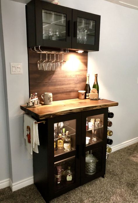 Diy Bar Cabinet, Home Bar Cabinet, Coffee Bar Station, Coffee Bar Ideas, Home Bar Rooms, Diy Home Bar, Furniture Repurpose, Popular Diy, Small Bar