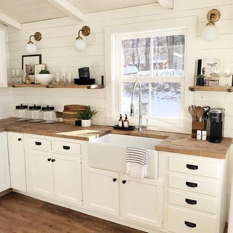 Open Shelf Kitchen, Winter Kitchen, Kitchen Shelving, Jeff Goldblum, Farmhouse Kitchen Design, Kitchen Gallery, Farm Kitchen, Kitchen Redo, House Remodel