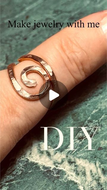 make jewelry with me on Instagram: "Ring tutorial-Make copper jewelry yourself super easy#handmade#kupferschmuck#DIY#business #giftideas" Copper Jewelry Handmade Rings, Simple Homemade Jewelry, How To Seal Copper Jewelry, Diy Jewelry Findings How To Make, Hammered Copper Jewelry Tutorials, Diy Wire Jewelry Tutorials Beginner, Copper Handmade Jewelry, Hammered Jewelry Diy, Diy Metal Jewelry Making