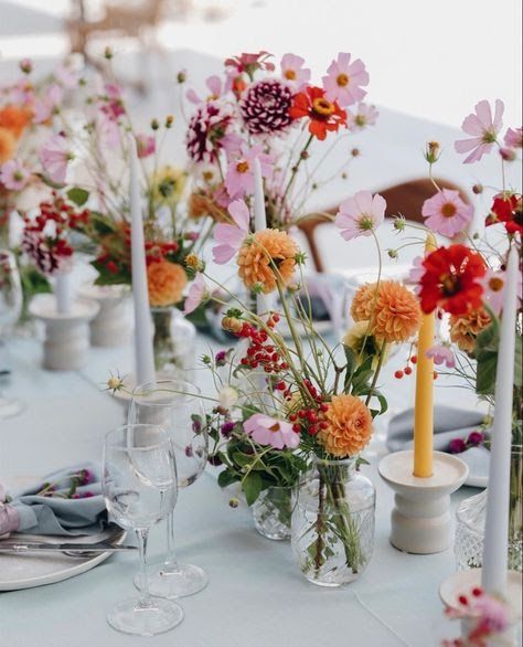 Inbox (22) - alnick2024@gmail.com - Gmail Coloured Table Cloths Wedding, Colourful Minimalist Wedding, Circle Table Wedding Centerpieces, Wedding Table Decorations Elegant, Colorful Wedding Decor, Boho Brunch, Floral Brunch, Wildflower Wedding Theme, Wildflowers Wedding