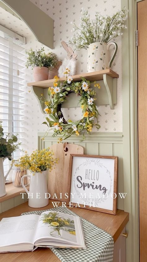 Cottage Style Decor, Cottage Kitchens, Morning Everyone, Spring Easter Decor, Good Morning Everyone, Home Decorating Ideas, Spring Home Decor, Cozy Cottage, Spring Home