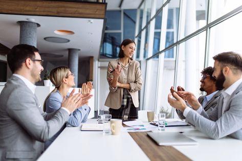 Happy At Work, Good Boss, Business Setup, Leadership Qualities, Business Portrait, Richard Branson, Women Leaders, Employee Appreciation, Career Success