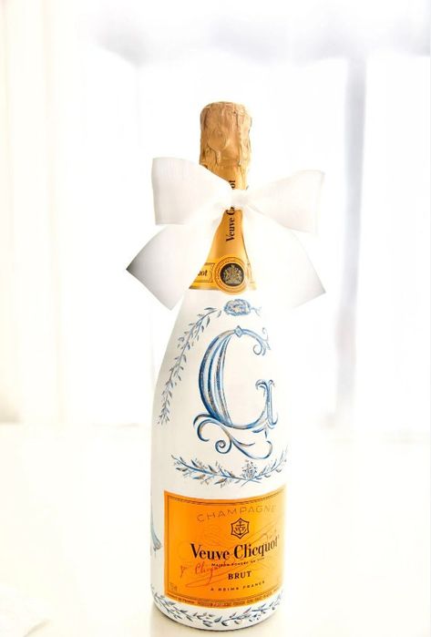 Wine Engagement Gift, Wedding Champagne Bottles, Painted Champagne Bottle, Custom Champagne Bottle, Wedding Wine Bottles, Hand Painted Wine Bottles, Hand Painted Bottles, Engagement Party Gifts, Champagne Bridesmaid