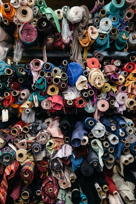 Patchwork, Upcycling, Sustainable Materials Fashion, Fashion Fabric Textiles, Fashion Industry Pollution, Textiles Aesthetic, Fashion Pollution, Fashion Objects, Rolls Of Fabric