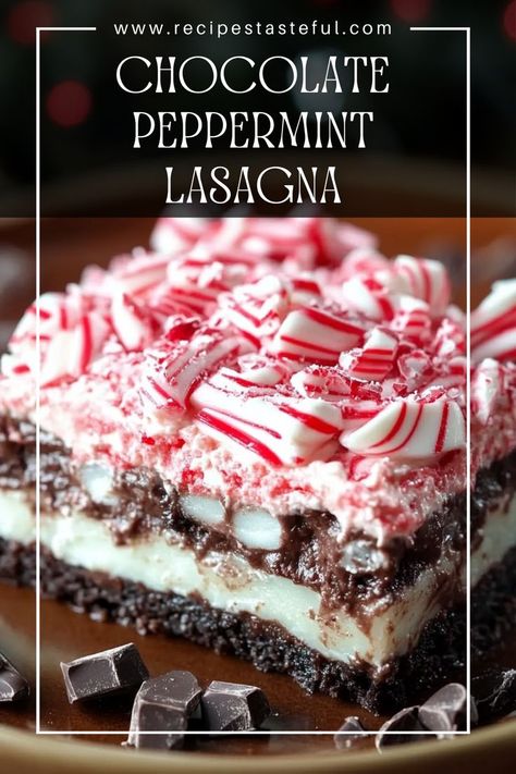 Chocolate Peppermint Lasagna is a delightful, no-bake Christmas dessert that's layered with creamy, minty goodness and topped with festive flavors. Perfect for the busy holiday season, this treat can be made ahead of time, allowing you to enjoy the festivities without the stress of last-minute baking! Peppermint Desserts Christmas, Holiday Dessert Drinks, Peppermint Recipes Desserts, Quick Christmas Dessert, Chocolate Layer Dessert, Chocolate Lasagna Recipe, Peppermint Dessert, Peppermint Recipes, Peppermint Cake