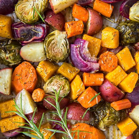 Dressing For Roasted Vegetables, Slow Cooker Barbecue Ribs, Light Side Dishes, Roasted Veggies In Oven, Olive Oil Dressing, Roasted Vegetables Oven, Oil Dressing, Vegetable Prep, Roasted Vegetable Recipes