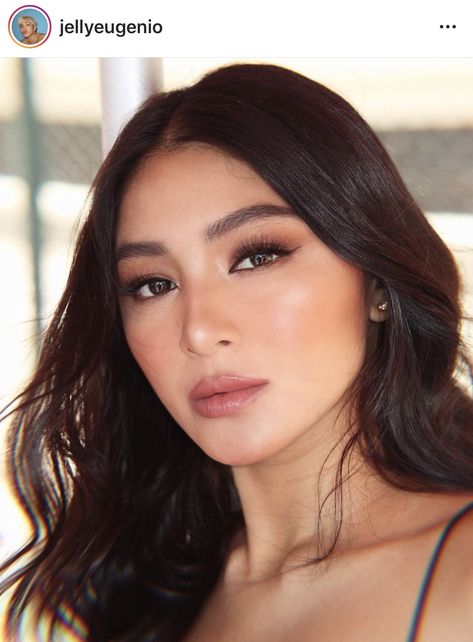 Natural Makeup Asian Eyes, Nadine Lustre Make Up Look, Glam Makeup Filipino, Neutral Glam Makeup Asian, Asian Eyes Wedding Makeup, Makeup Looks Asian Glam, Bridal Makeup Asian Eyes, Jelly Eugenio Makeup, Brenda Song Makeup