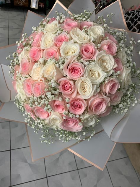 Roses Carnations Bouquet, Ramo Bouquet, Rose Bouquet Pink, Pink And White Bouquet, Quinceanera Pink, Flower Boquet, Birthday Flowers Bouquet, Pink Flower Bouquet, Luxury Flower Bouquets