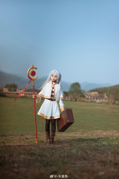 Cosplay Photoshoot Anime, Cosplay Photoshoot Ideas, Fern Cosplay, Madoka Cosplay, Cosplay Poses, Cosplay Photoshoot, Anime Cosplay Ideas, Cosplay Photography, Nice Dream