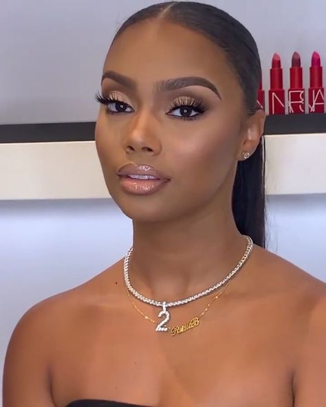 Maquillage Yeux Cut Crease, Natural Glam Makeup, Makeup For Black Skin, Birthday Makeup, Brown Skin Makeup, Beauty Make-up, Black Women Makeup, Braut Make-up, Nude Makeup