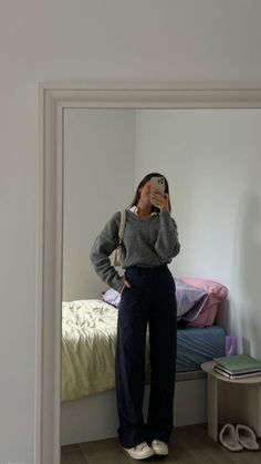 Winter Outfit With Trousers, Busy Casual Outfit Women, Business Casual Outfits Restaurant, Business Casual Outfits Tan Pants, Office Cozy Outfit, Staples In A Womans Wardrobe, San Francisco Business Casual, Athletic Work Outfit Summer, Intern Business Casual