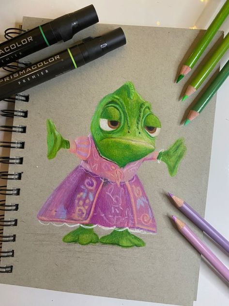 Disney Prismacolor Drawing, Disney Drawings Colored Pencil, Drawing Ideas Colorful Pencil, Disney Color Pencil Drawing, Disney Colored Pencil Drawings, Realistic Marker Drawing, Painting Ideas Color Pencil, Prismacolor Markers Art, Drawing Ideas Prismacolor