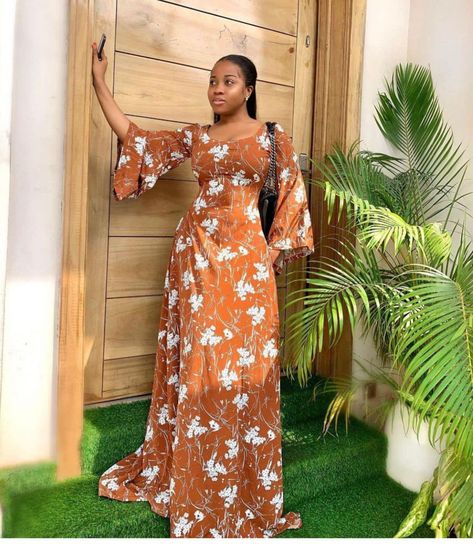 Style For Flower Material Long Gown, Flower Material Styles For Ladies, Flower Crepe Material Long Gown Styles, Flower Material Gown Styles For Ladies, Flower Material Gown Styles In Nigeria, Floral Crepe Material Short Gown Styles, Latest Long Gown Design, Flower Crepe Gown Style In Nigeria, Material Long Gown Styles In Nigeria