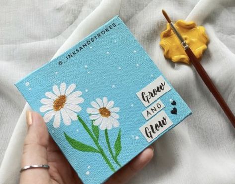 Cute Mini Canvas, Acrylic Mini Canvas, Mini Canvas Painting Ideas, Painting Of A Flower, Cute Easy Paintings, Mini Canvas Painting, Poster Color Painting, Flower Simple, Small Canvas Paintings