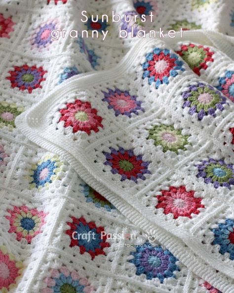 Sunburst Granny Square Blanket Crochet Pattern Crochet Granny Square Throw, Granny Square Pattern Free, Granny Square Häkelanleitung, Sunburst Granny Square, Granny Blanket, Crochet Throw Pattern, Throw Blanket Pattern, Granny Square Afghan, Crochet Granny Square Blanket