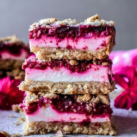 Gluten-Free Raspberry Yogurt Bars Shavuot Desserts, Yogurt Bars Recipe, Healthy Balls, Gf Deserts, Eggplant With Garlic Sauce, Yogurt Bars, Night Restaurant, Bars Gluten Free, Fodmap Foods