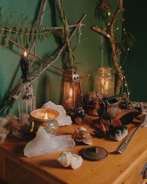 I’ve got freshly painted green walls & a new altar table 🖤 it’s been AGES since I could set up a proper altar! Every table I have in the house is always in use for something. I’m so excited to keep working on this space! . #forestwitch #witchesaltar Forest Altar Pagan, Witch’s Table, Higher Self Altar, Wiccan Altar Inspiration, Witch’s Altar, Alter Set Up Witchcraft, Windowsill Altar, Ancestor Altar Ideas, Hestia Altar