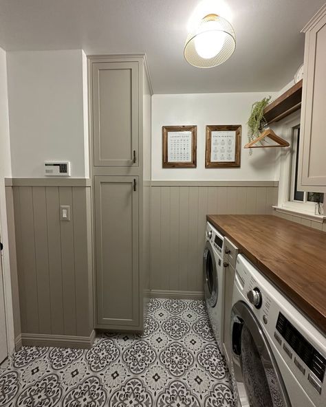 Wainscoting in laundry room after renovation. Laundry Room Redo, Ikea Laundry Room, Shaker Cabinet Doors, Small Laundry Room Makeover, Plywood Projects, Basement Laundry, Vintage Laundry, Laundry Closet, Small Laundry Room