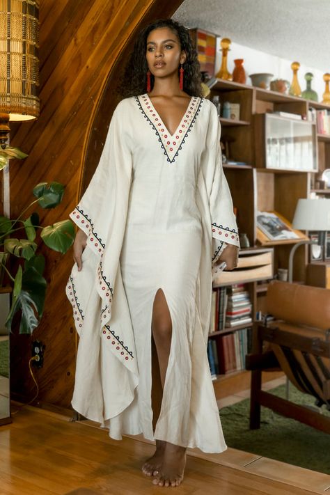 Kaftan Styles, Kaftan Designs, Kaftan Style, Caftan Dress, Kaftan Dress, Flutter Sleeves, African Dress, African Clothing, Dart