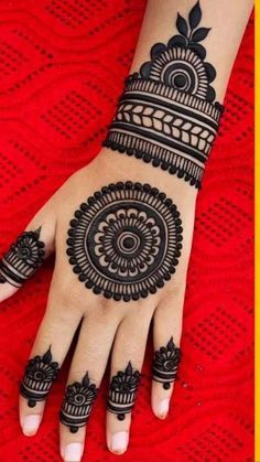 Tikki Mehndi Design, Tikki Mehndi, Hand Henna Designs, Henna Designs For Men, Henna Designs Wrist, Henna Designs For Kids, Eid Henna, Henna Tattoo Hand, Simple Henna Tattoo