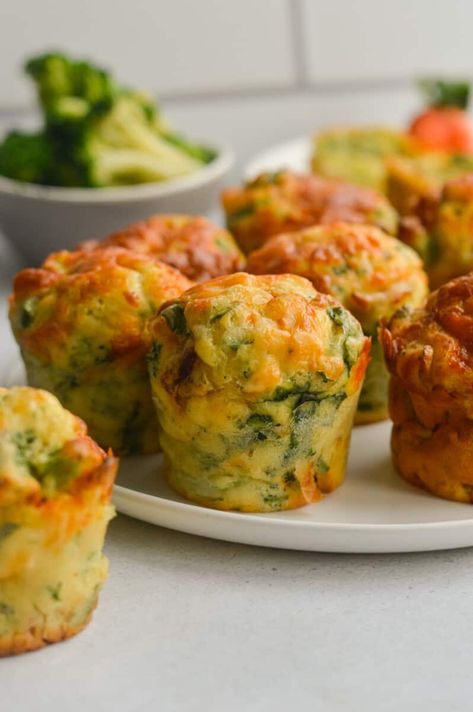 Savory Cottage Cheese, Savory Breakfast Muffins, Cottage Cheese Muffins, Cottage Cheese Breakfast, Turkey Breakfast Sausage, Turkey Breakfast, Cheese Breakfast, Vegan Muffins, Healthy Muffin Recipes