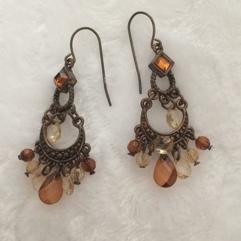 Beautiful Boho-Like Dangling Earrings. Never Worn. Funky Jewelry Earrings, Funky Earrings Vintage, Whimsigoth Accessories, Dangley Earrings, Cottage Core Earrings, Whimsigoth Jewelry, Grunge Earrings, Earwigs, Bronze Accessories