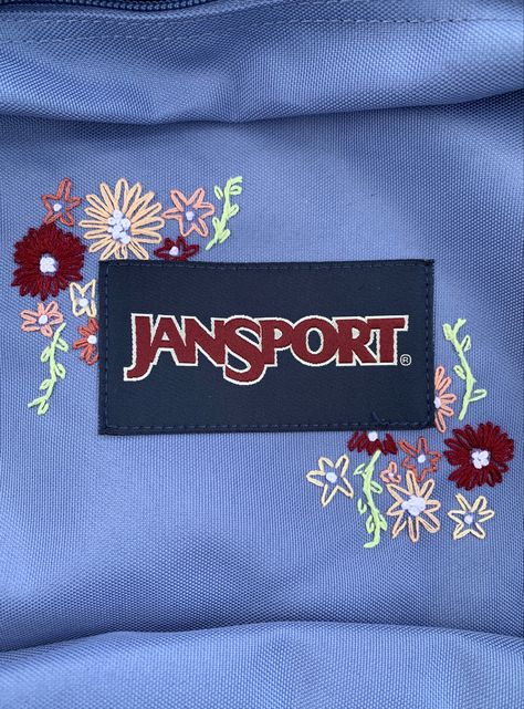 Backpack Embroidery Ideas, Backpack Embroidery, Mochila Jansport, Backpack Diy, Embroidered Backpack, Gainesville Florida, Diy Backpack, Diy Embroidery Designs, Backpack Decoration