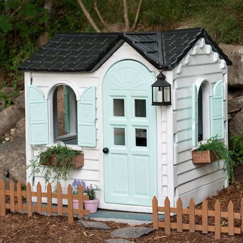 White Playhouse, Plastic Playhouse Makeover, Painted Playhouse, Meditation Garden Ideas, Playhouse Remodel, Playhouse Design, Plastic Playhouse, Playhouse Makeover, Toddler Outdoor