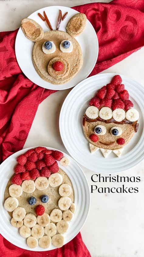 Christmas Kids Meals Food Ideas, Kids Christmas Pancakes, Santa Claus Pancakes, Santa Pancakes Breakfast Ideas, Pancake Christmas Party, Rudolph Pancakes For Kids, Easy Christmas Pancakes, Christmas Breakfast Pancakes, Christmas Pankaces