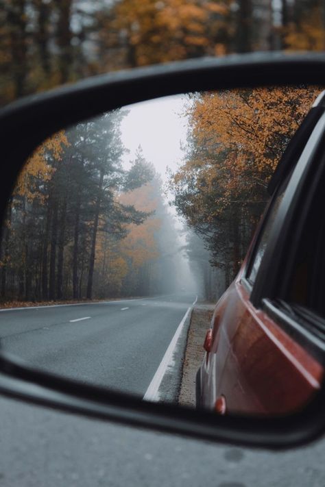 Fall Road Trip Aesthetic, Autumn Road Trip, Maine Trip, Fall Road Trip, Road Photography, Road Trip Car, Trending Pins, Autumn Drives, Dating Games