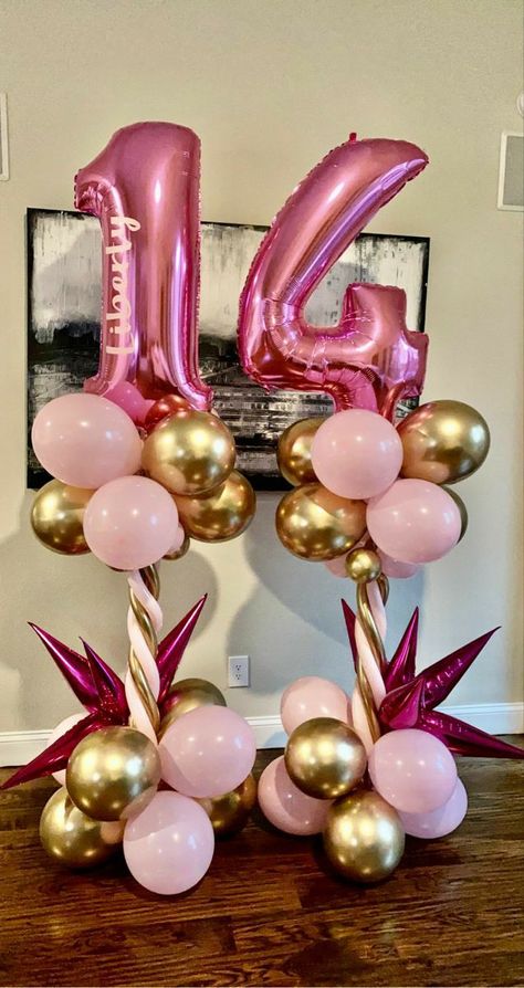 21 Birthday Balloon Bouquet, Balloon Centerpieces With Numbers, Bollones Decorations For Birthday, Number Balloon Arrangements, Balloon Arrangements Birthday, 16 Balloon Bouquet, Number Balloon Columns, Balloon Bouquet Ideas, Balloon Tower