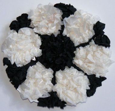 Tissue paper football - all you need is a paper plate, glue, black  white tissue paper and a pen! Tissue Paper Football Craft, Soccer Ball Crafts Preschool, Soccer Ball Crafts, Sport Crafts, Paper Football, Soccer Crafts, Soccer Banquet, Tissue Paper Ball, Soccer Ideas