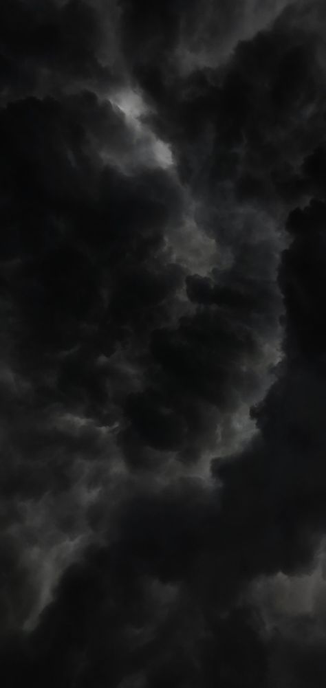 Black Fog Aesthetic, Dark Glowing Wallpaper, Black Clouds Aesthetic Wallpaper, Cold Black Wallpaper, Aesthetic Blurred Wallpaper, Black And White Clouds Wallpaper, Moody Screensavers, Black And Grey Background Aesthetic, Dark Iphone Aesthetic Layout