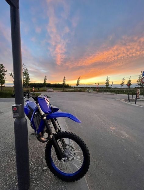 Photo Moto Cross Snap, Moto Cross Snapchat, Moto Cross Yamaha, Ktm Motocross, Tmax Yamaha, Yamaha Dirt Bikes, Moto Wallpapers, Yamaha Motocross, Yamaha 125