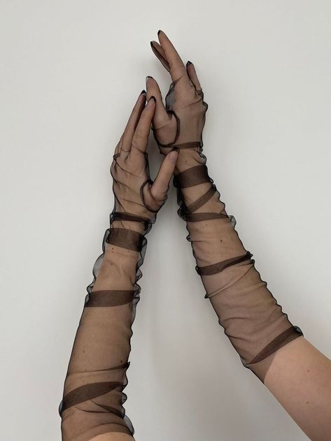 Black Wedding Gloves, Tulle Gloves Outfit, Black Tulle Gloves, Prom Gloves, Mona Megistus, Gloves Aesthetic, Fancy Gloves, Black Lace Gloves, Gloves Outfit