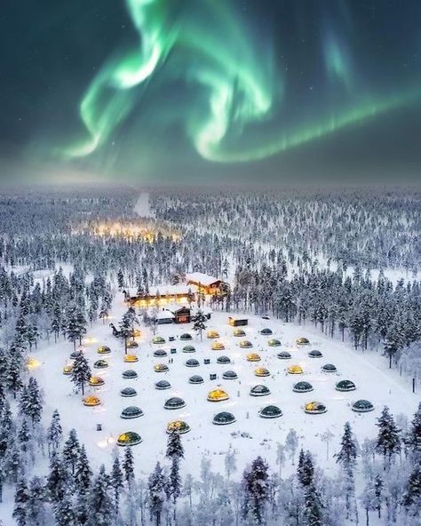 Northern Lights Artwork, Finland Culture, Kakslauttanen Arctic Resort, Italy Destinations, West Coast Of Ireland, Finland Travel, Lapland Finland, Plitvice Lakes National Park, Northern Spain